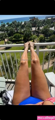 skye_hotwife [ skye-hotwife-5 ] - I love it when I’ve got a full belly at work, and places where