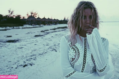 Ashley Benson [ ashley-benson ] - I’m sick af 😷 when I start feeling better I’ll post lots more