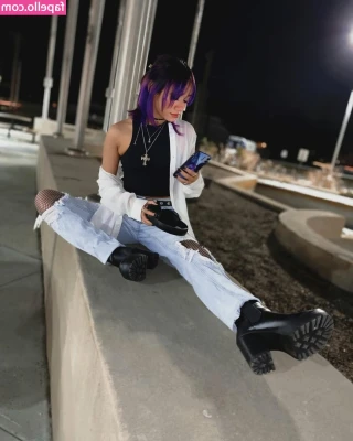 Baylee Christine [ baylee-christine ] - im so horny right now 🫢 you guys keep me wet all dayyy 😵‍💫