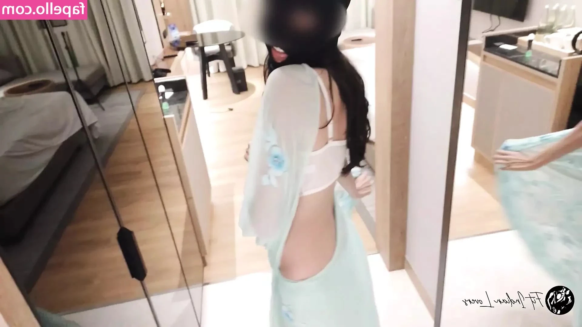 fitindianlovers - Imagine seeing me fresh out of the shower..still covered with the
