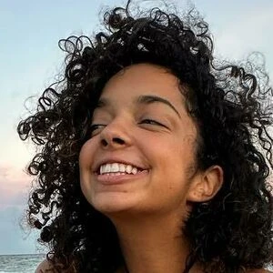 Laura Castro