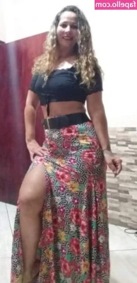 Soninha Coroa [ soninha-coroa ] - Your dick makes me horny 🔥 show it to me and I'll give you a very