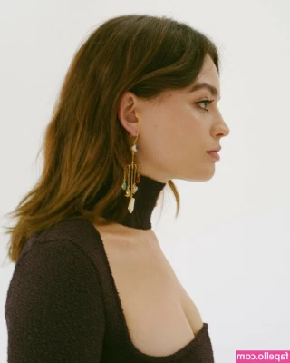 Emma Mackey [ emma-mackey ] - I’m case you missed my sex tape here it is for you babes