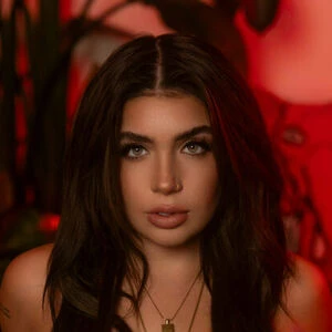 Lilg Lila_geller