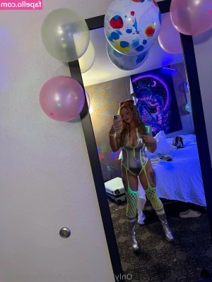 scarlett.mariee.free [ scarlett-mariee-free ] - Sissy s1ut oral training for Michelle on AN Other whor