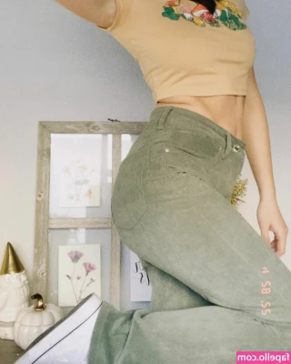 Katieplaysstuff - I still have lots of pics I haven't posted and there's only a couple