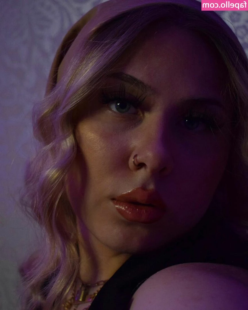 Stefanie - Tip this post if you wanna see me come back to onlyfans then leave a