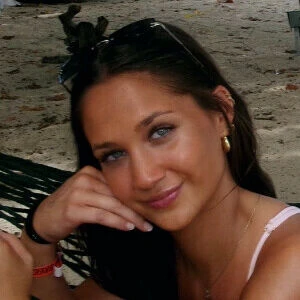 Stephanie Zustovich