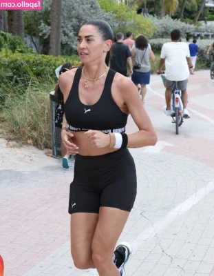 Melissa Satta [ melissa-satta ] - Peep da tdick   here s another set  3