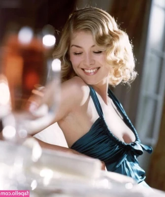 Rosamund Pike [ rosamund-pike ] - airplane hostess