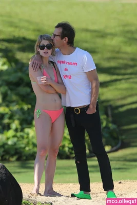 Rosamund Pike [ rosamund-pike ] - She wears her heart on her pussy