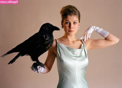 Rosamund Pike [ rosamund-pike ] - Turn  Me  ON