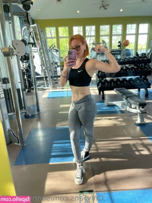 sunnybabe22 - hi babe 💚  sub to my main account @vodkamilk for more full length