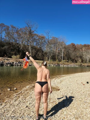 emgaudy3 - Lake day was fun