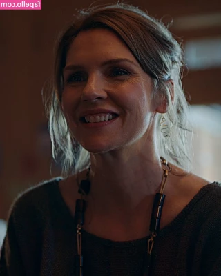 Rhea Seehorn [ rhea-seehorn ] - I started working out again
