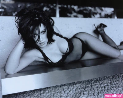 Jenny McCarthy [ jenny-mccarthy ] - Worship me nonstop, you will receive my divine juice! 💦💦