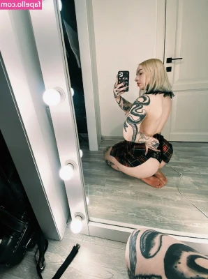 dariamilk - Happy Friday 😜I stole my producers camera and I’m ready to have