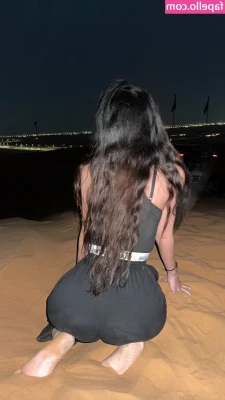 Sara Khalifa [ sara-khalifa ] - Flew out to get dick from @jake-preston 🥴! Do yall wanna see the