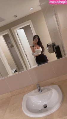 Sara Khalifa [ sara-khalifa ] - New vid tomorrow guys! Hope you had a great start into your weekend 