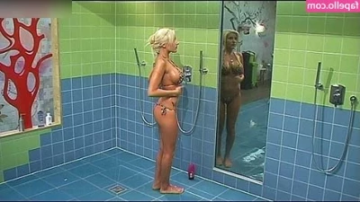 Big Brother [ big-brother ] - My little juicy ass just wants to be spanked hard so that my ass is