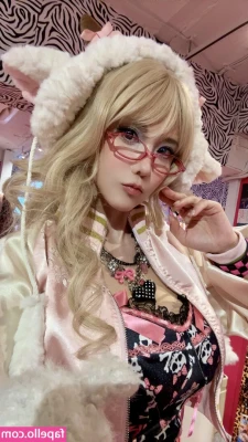 Kaho Shibuya [ kaho-shibuya ] - Hey!  What’s the best time for the live show on Sunday? 💕