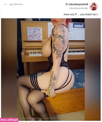 Burlesqueboobs [ burlesqueboobs-3 ] - 💋I love to feed off the calories during the day. My favourite part