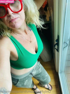 Trisha Moody [ trisha-moody ] - How you doin?