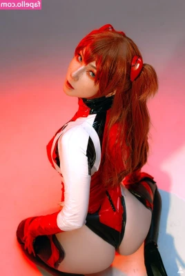 visagefox - Will you let me bounce on you? 😍