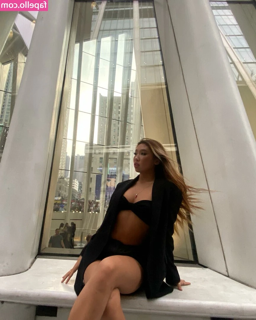 Gabi Shu [ gabi-shu ] - Full 2 MINUTES of my sweaty post 5K 🥵dancing where I get