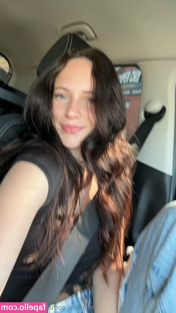 emmiejohnson - Testing a new hair curling technique - last time I tried this I only