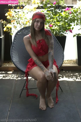 greciafree - The photos and videos of this series are in private  I wish you a