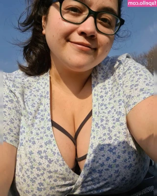 janineaam - Butt bunny🐰💖 Seeing this, what will you do?