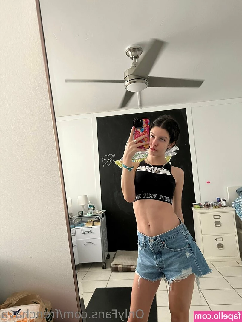 Frenchava - Want to have your own nude fan sign from me baby? DM me for details part 1