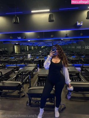 TrainWithTay [ trainwithtay-3 ] - Buenos díaaaas! me siento sexy con mi panty nueva.. 1 o