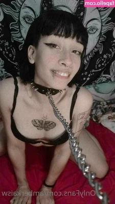 Amber Kai [ amber-kai ] - Finger my pussy