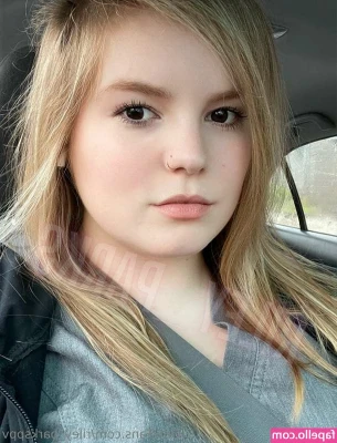 Riley Parks [ riley-parks-1 ] - Am I cute or am I cute?