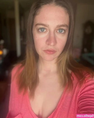 Sarah O'Brien [ sarah-o-brien ] - Stretch out my tight asshole until I beg you to stop 🥵