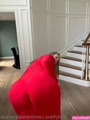 therealvixenval - Since yesterday's post got a tip, ill still post the extra full