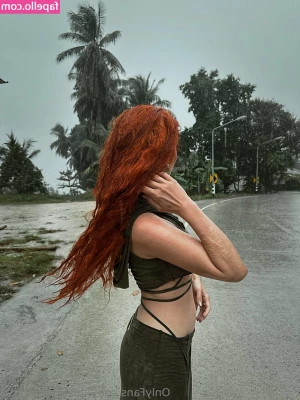 opheliaoverdose - I’m a girl who likes to be treated well unless we agree otherwise