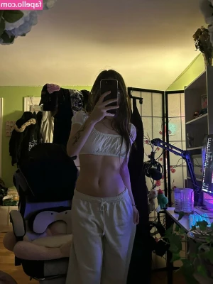 Yumifps - a little anal :)