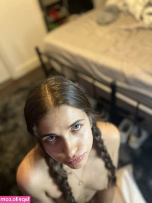 Lally Rae [ lally-rae ] - Topless finger sucking per your request