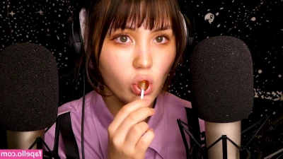 ASMR BlueKatie [ asmr-bluekatie ] - My booty need some slapping daddy... Are you willing to play with me?