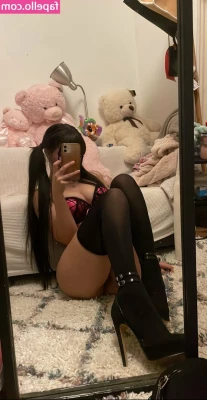 lilaxgsm - I just woke up    Now I m going to pick out my outfit for the day and