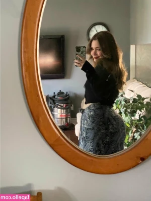spinachbabie - Can you help me with something in the bedroom? :P