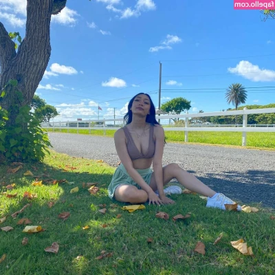 aziakiara - Oh yes fuck me good all over the couch
