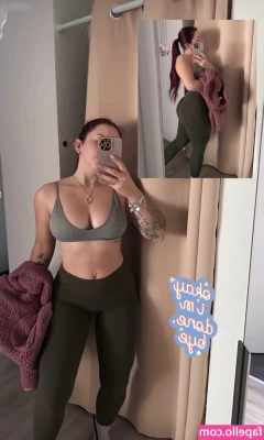 nina.buettner_fit [ nina-buettner-fit ] - Forgot to charge it and it died but still was super horny to bust