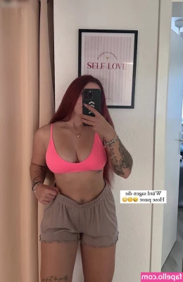 nina.buettner_fit [ nina-buettner-fit ] - fuck me in this position?
