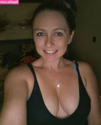 Becky Buck [ becky-buck ] - Rise n Shine