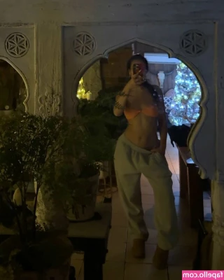 Emilia Vittorino [ emilia-vittorino ] - Іди до мене ,давай гратися ?☺️