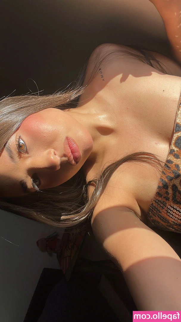 SalyTexas - Pool Day I